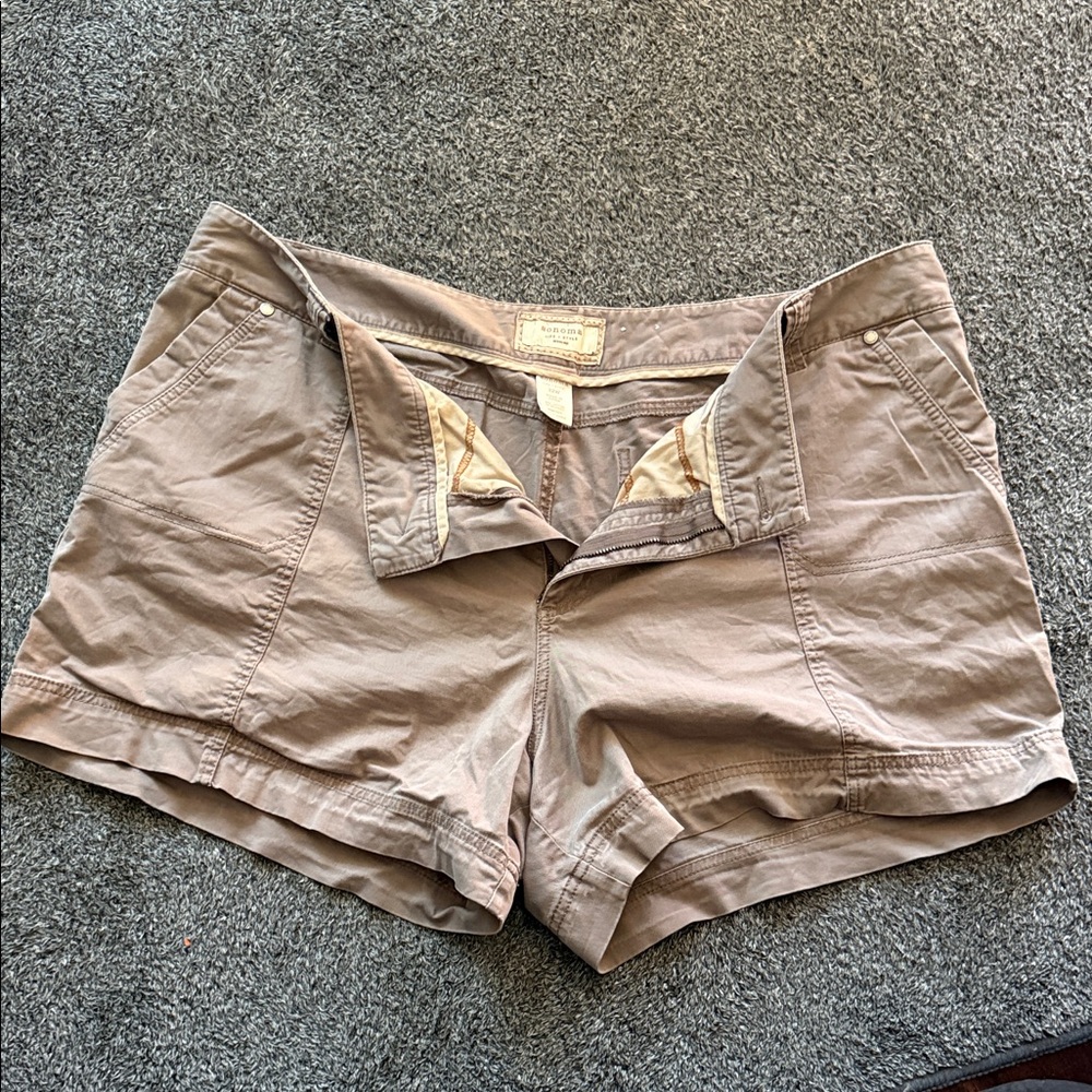 Sonoma Women's Cargo Shorts - Tan
